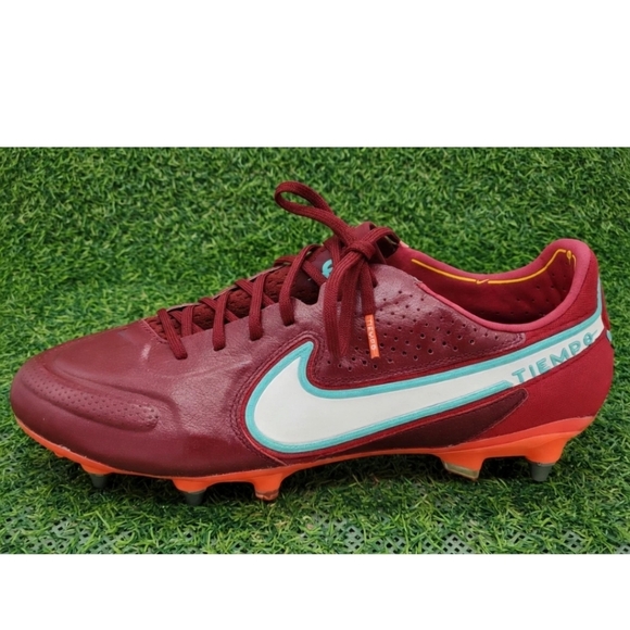 NIKE Tiempo Legend 9 Elite SG Pro Soccer Cleats